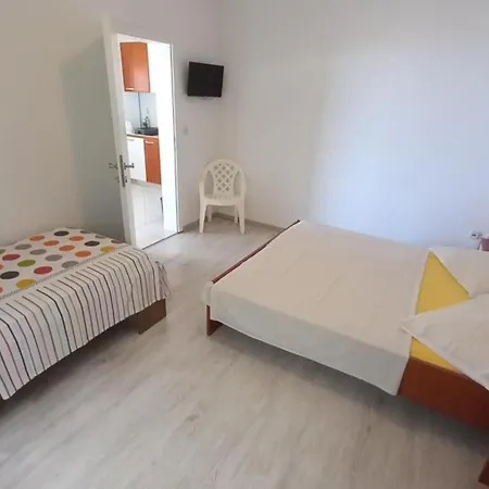 Classic One Bedroom With Terrace And Sea View Apartamento